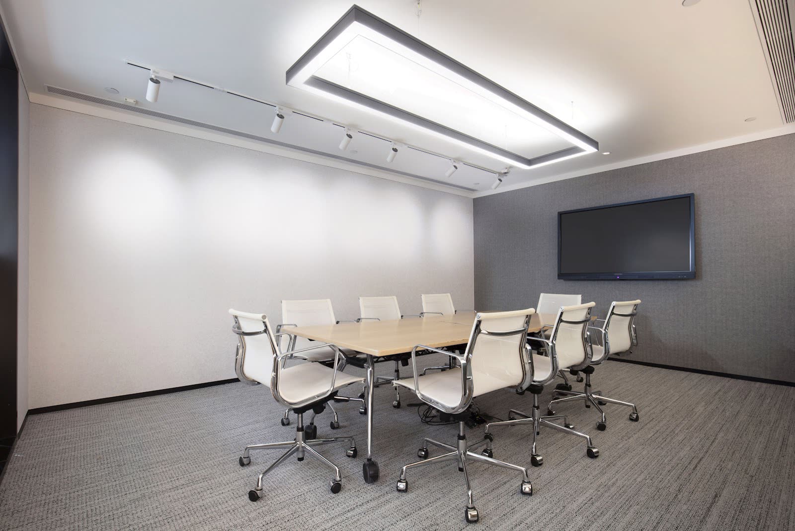 Meeting room with glass walls - Mira Place