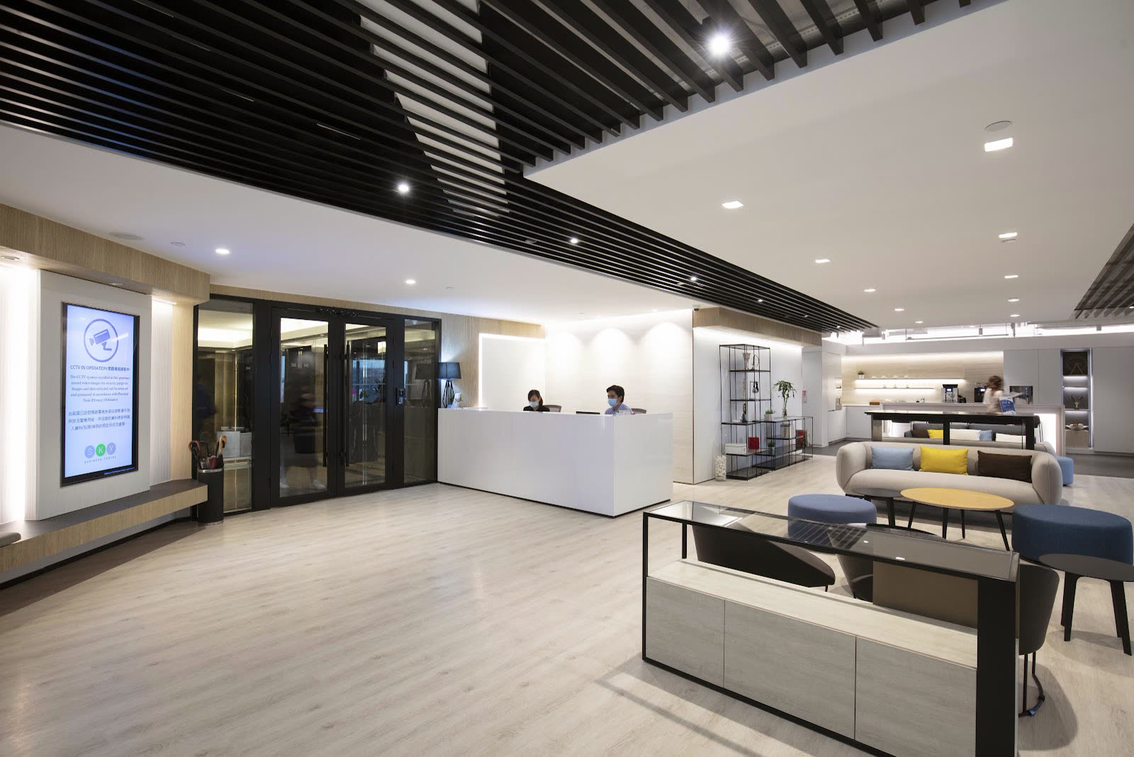 Reception desk - Sky Business Centre Mira Place